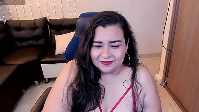 katiusca_rm live cam on StripChat