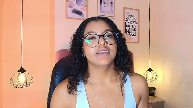 Afroditaa_19 live cam on StripChat