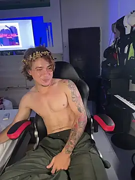 AngelLatinBoy