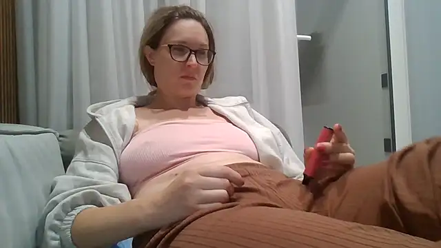 Jugira live cam on StripChat