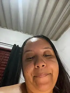 bigostosa (F young) - Peladinha andando pela casa 👀🔥😈