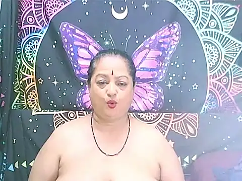matureindian live cam on StripChat
