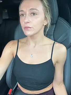 lunagirl13 🗳 webcam chat