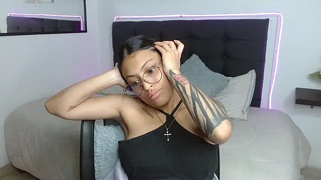 vaness_weet live cam on StripChat