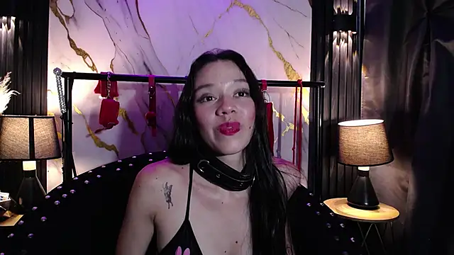 Doll4anall webcam