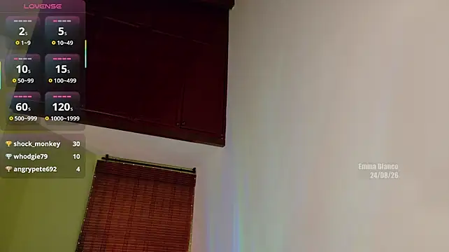 emma__blanco (F young) - Twerk show without shorts