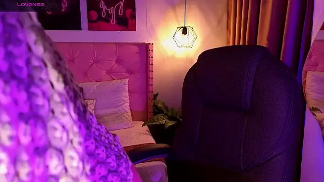 dark__nymph (F teen) - get naked + control domi💗