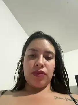 miss_bella_flame (F young) - REMOVE DRESS + TWERKING🔥