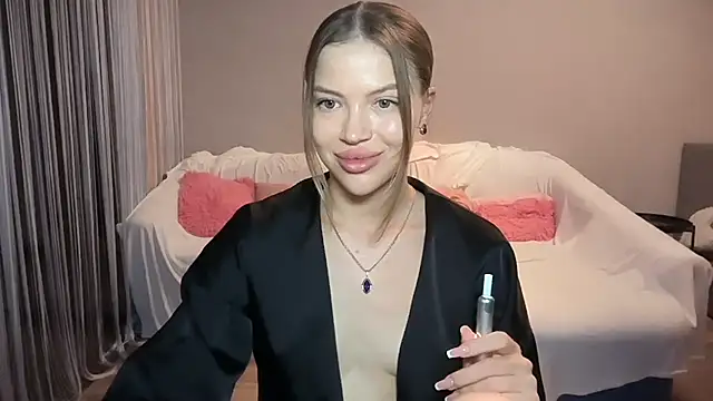 EmmyMills