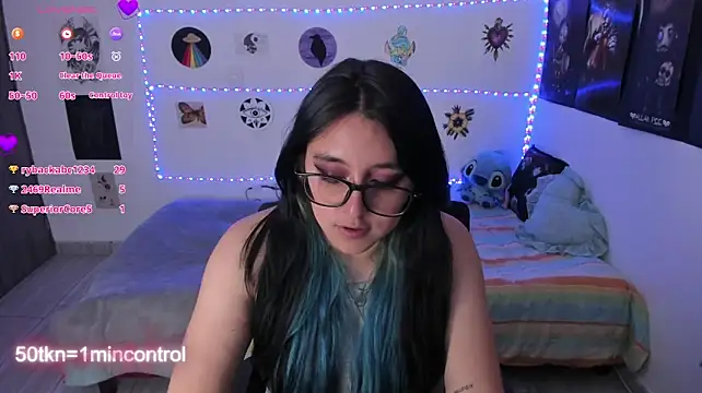 Cherry_blush_ live cam on StripChat