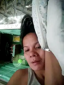 bomb_shiela live cam on StripChat