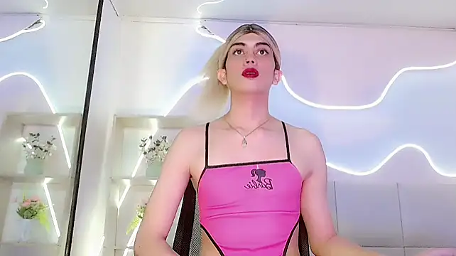 Daniela_Pink_ live cam on StripChat