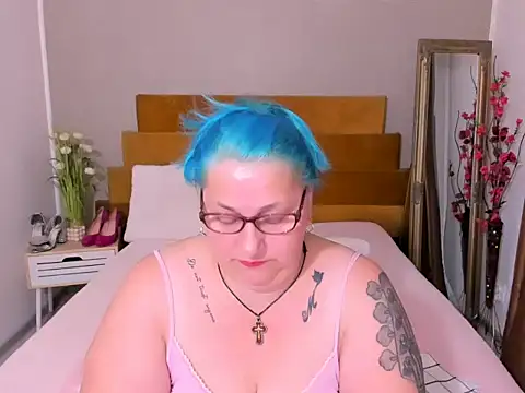 Live sex cam of Sugarmommy_69X