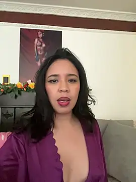 Esmerald_1111 live cam on StripChat