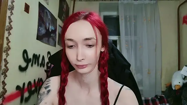 Roxy_Silver live cam on StripChat