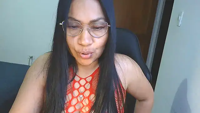 LissafeetHott live cam on StripChat