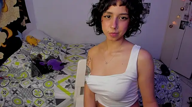harakitty_ live cam on StripChat