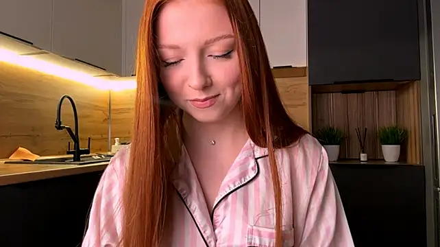 BlowzyPutt live cam on StripChat