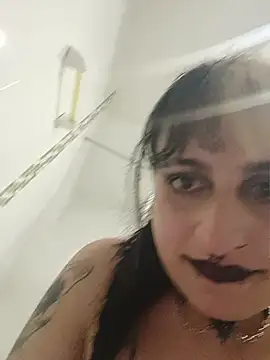 ValkiriaFoX live cam on StripChat