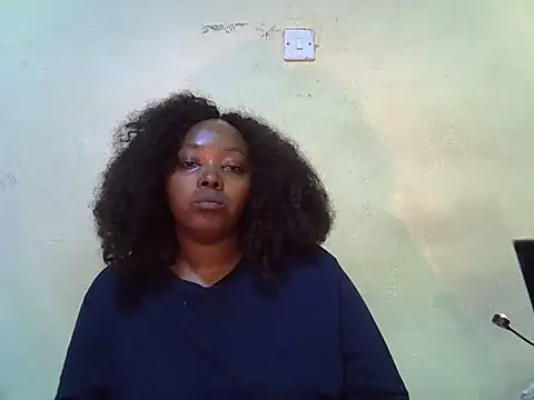 big_bootty96 live cam on StripChat