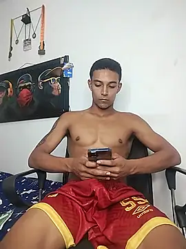 Demiansteven2 live cam on StripChat