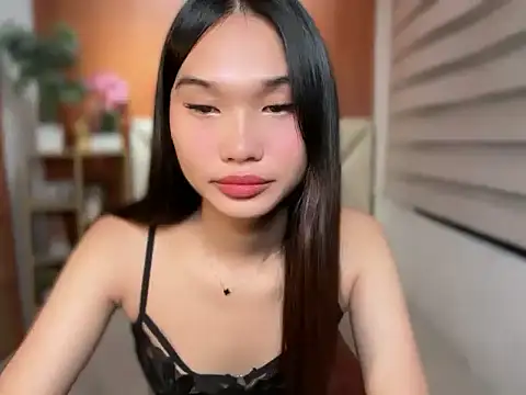 universal_cutie live cam on StripChat