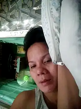 bomb_shiela live cam on StripChat