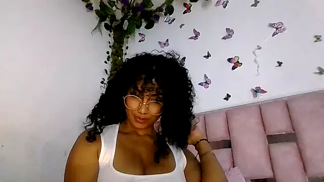 abby_moss_2 live cam on StripChat