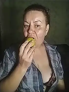 AminaSkyXXX live cam on StripChat