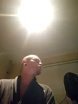 piercingpik live cam on StripChat