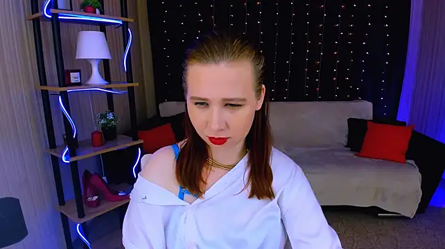MooonlightSky live cam on StripChat