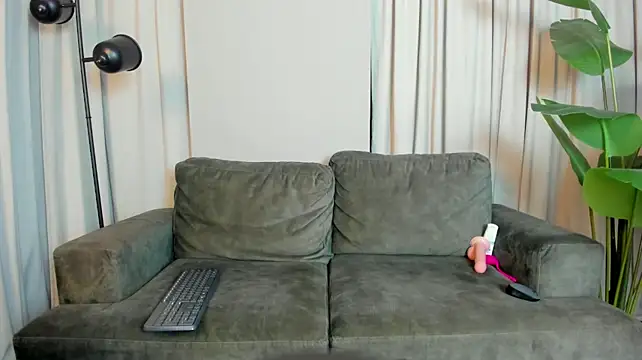 xdaniruiz live cam on StripChat