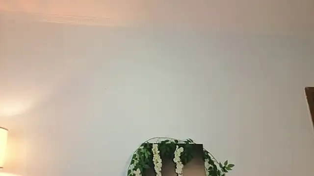 Yan_Cat live cam on StripChat