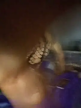 NylonBooyy live cam on StripChat