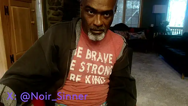 sinnernoir live cam on StripChat