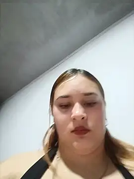katty_42 live cam on StripChat