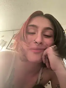 ally111 live cam on StripChat