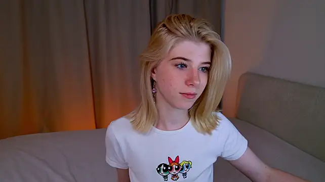 Bella_amory webcam