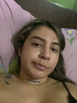 YoruCherry webcam