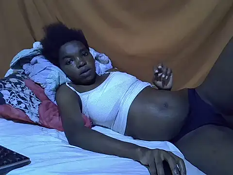 princess_scovia live cam on StripChat