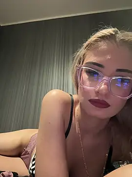 Melissa_Baddie live cam on StripChat