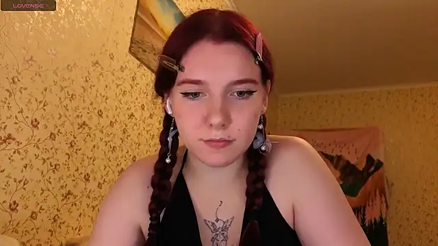 Layla_Glam live cam on StripChat