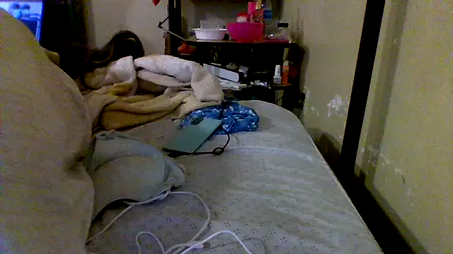 Juicyapplecandy live cam on StripChat