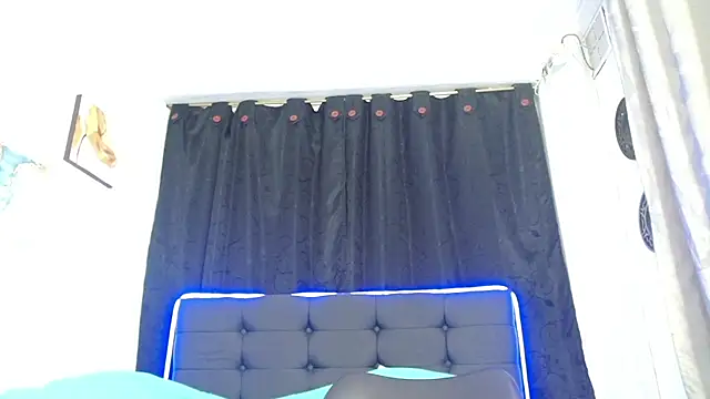 Alisteresa_ live cam on StripChat