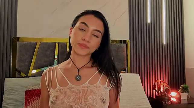 ScarletTorres live cam on StripChat