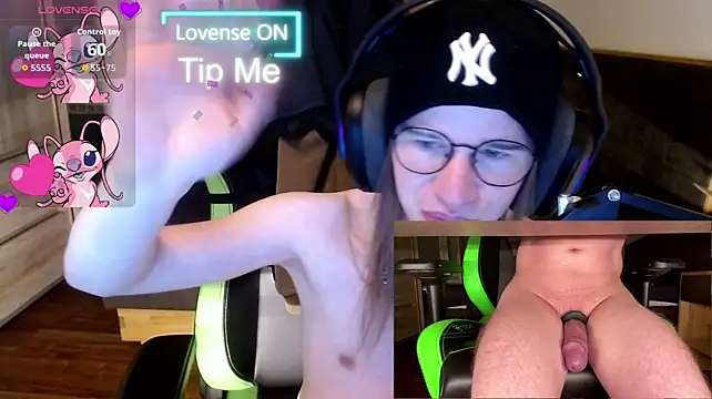 YoungSebi live cam on StripChat