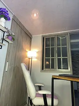 Vanesa_novvoa live cam on StripChat