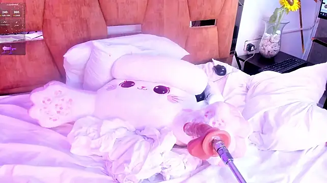 KittieEva live cam on StripChat