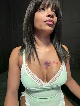 Rakiyahcharms