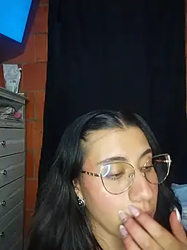 Amanda_x1 live cam on StripChat